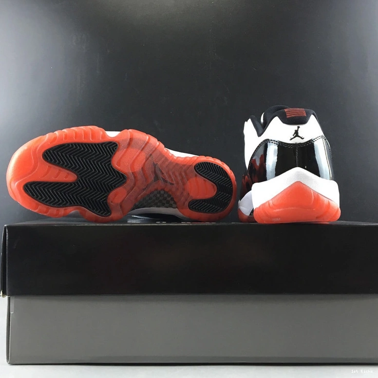 Bred AV2187-160 Retro 11 Concord  Low Jordan 1226